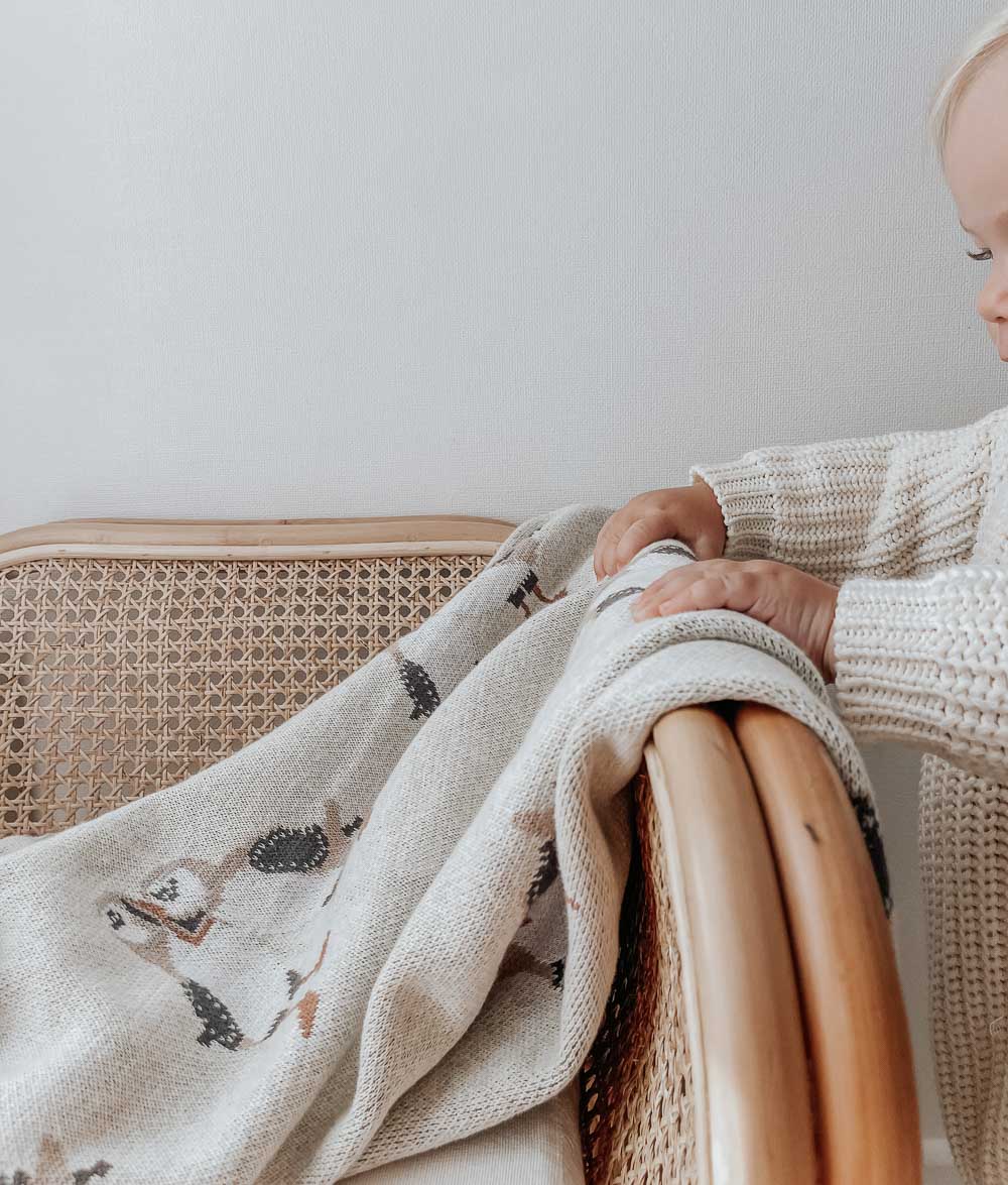 Bengali Baby | Nursery Decor - Puffin Blanket