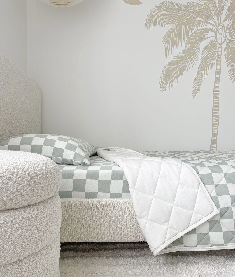 Bengali Bedding | Reversible Bed Quilts - Sage Gingham