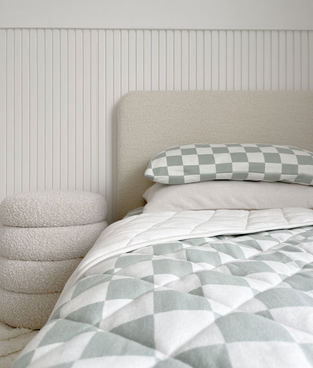 Bengali Bedding | Reversible Bed Quilts - Sage Gingham