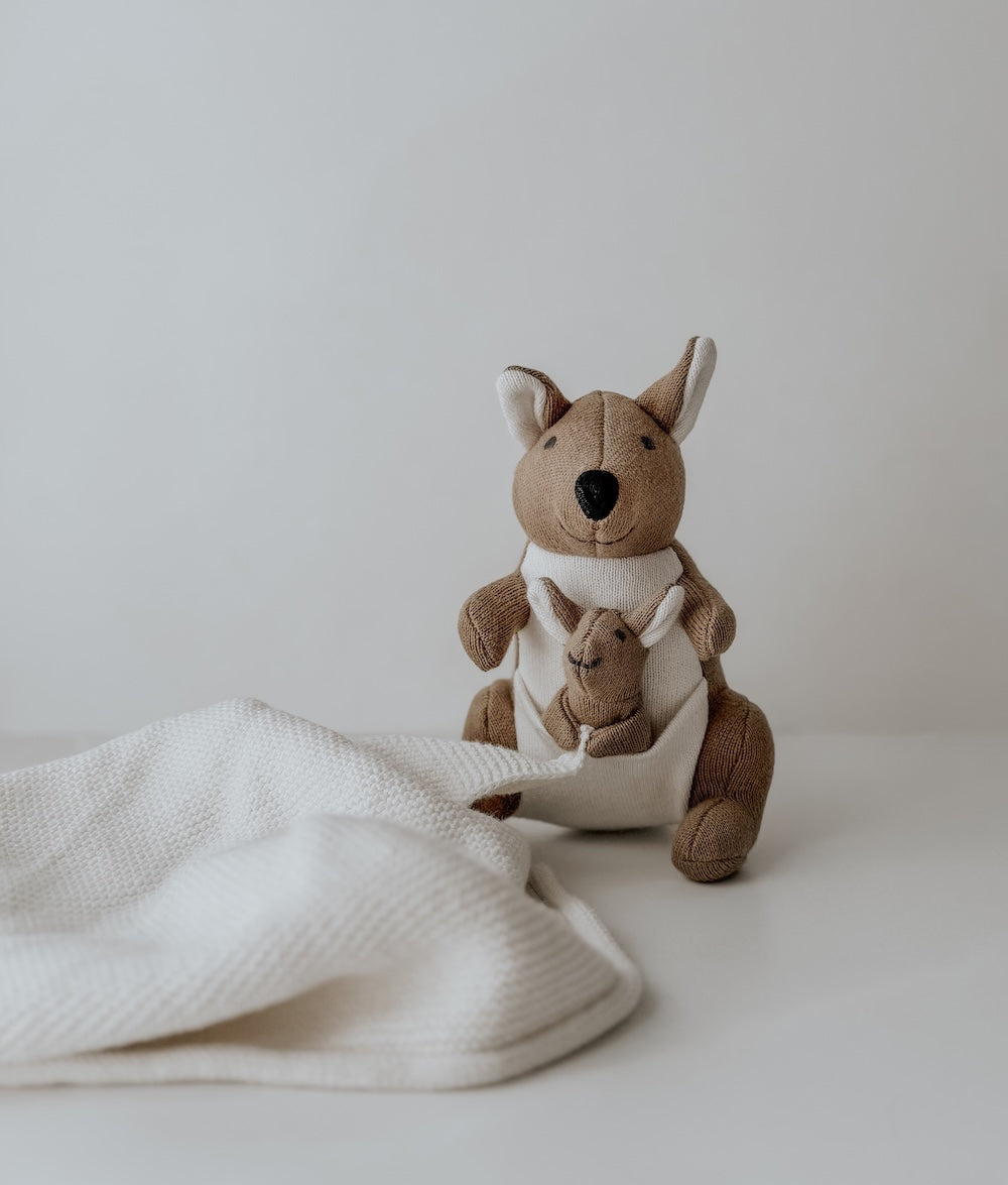 Bengali Baby | Natural Cotton Comforter - Kangaroo Snuggly