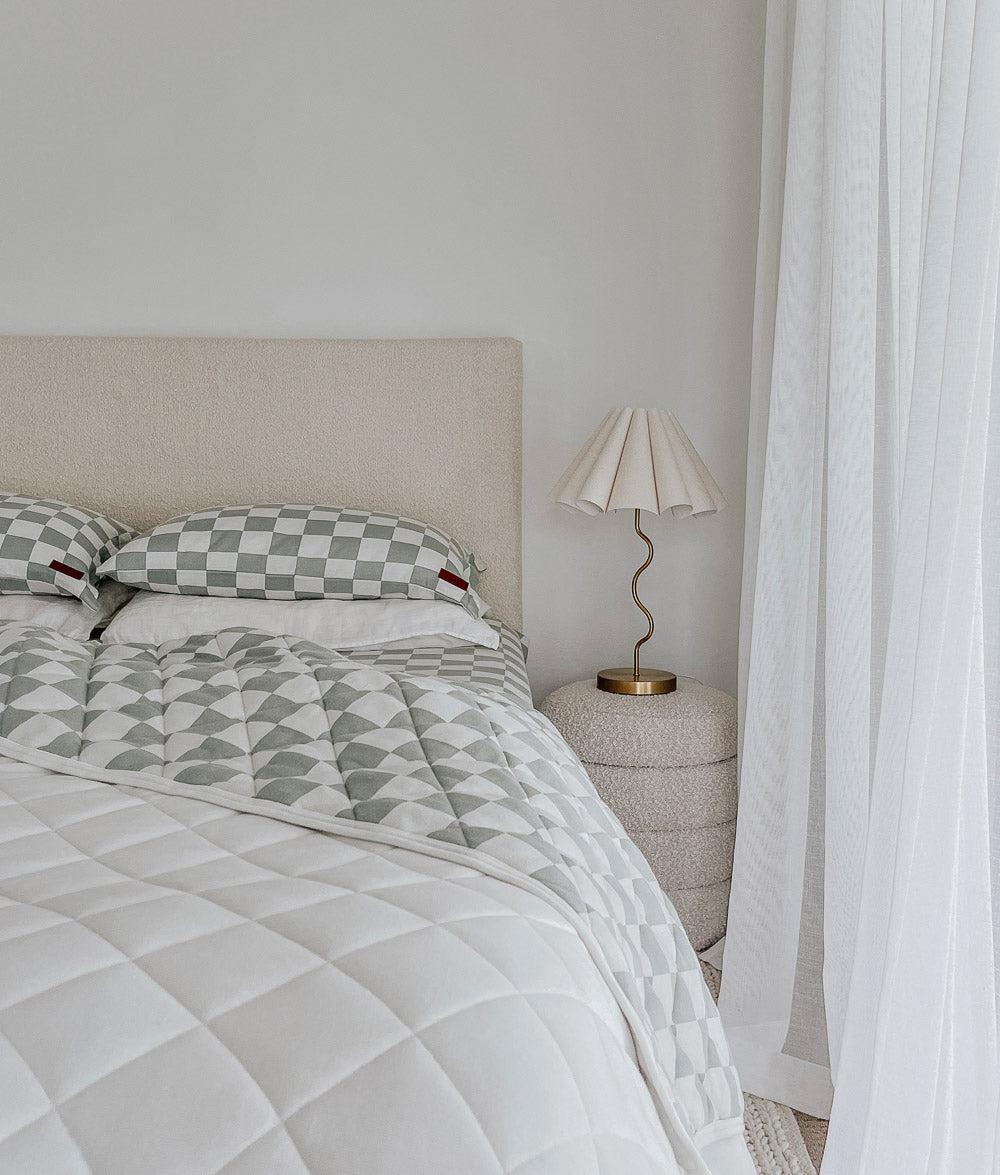 Bengali Bedding | Reversible Bed Quilts - Sage Gingham